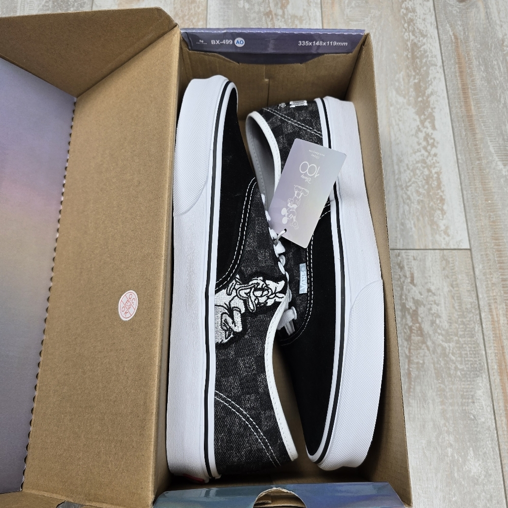 Vans X Disney 100th Authentic OG Family - Picture 14 of 14